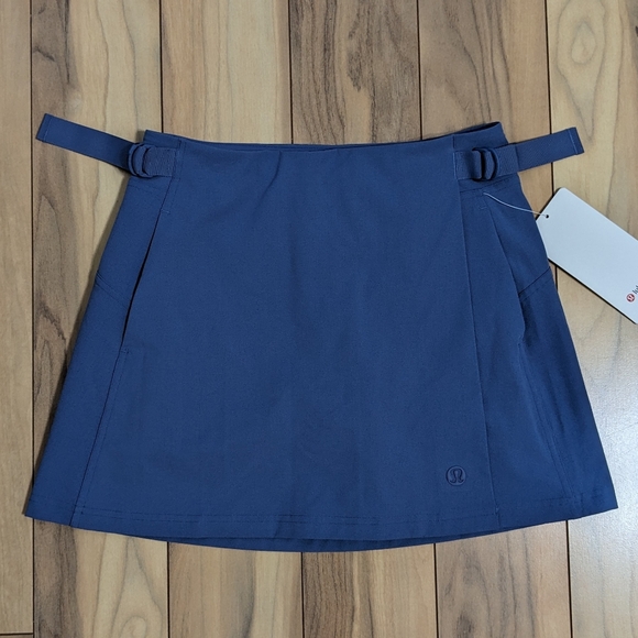 NWT! Lululemon Wrap Front MR Golf Skirt In Blue Size 4 - Picture 1 of 15